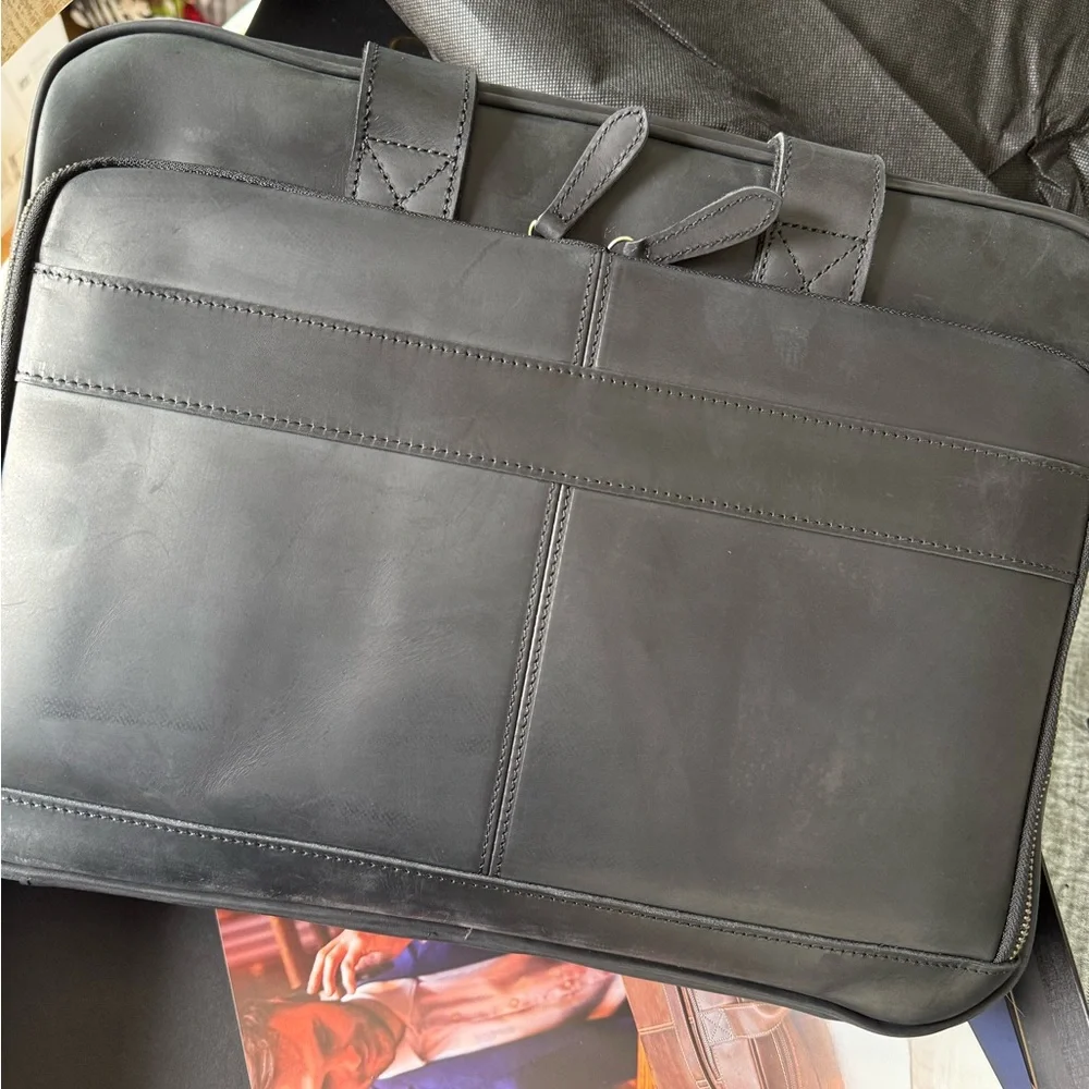 Brand New Luxorro Briefcase